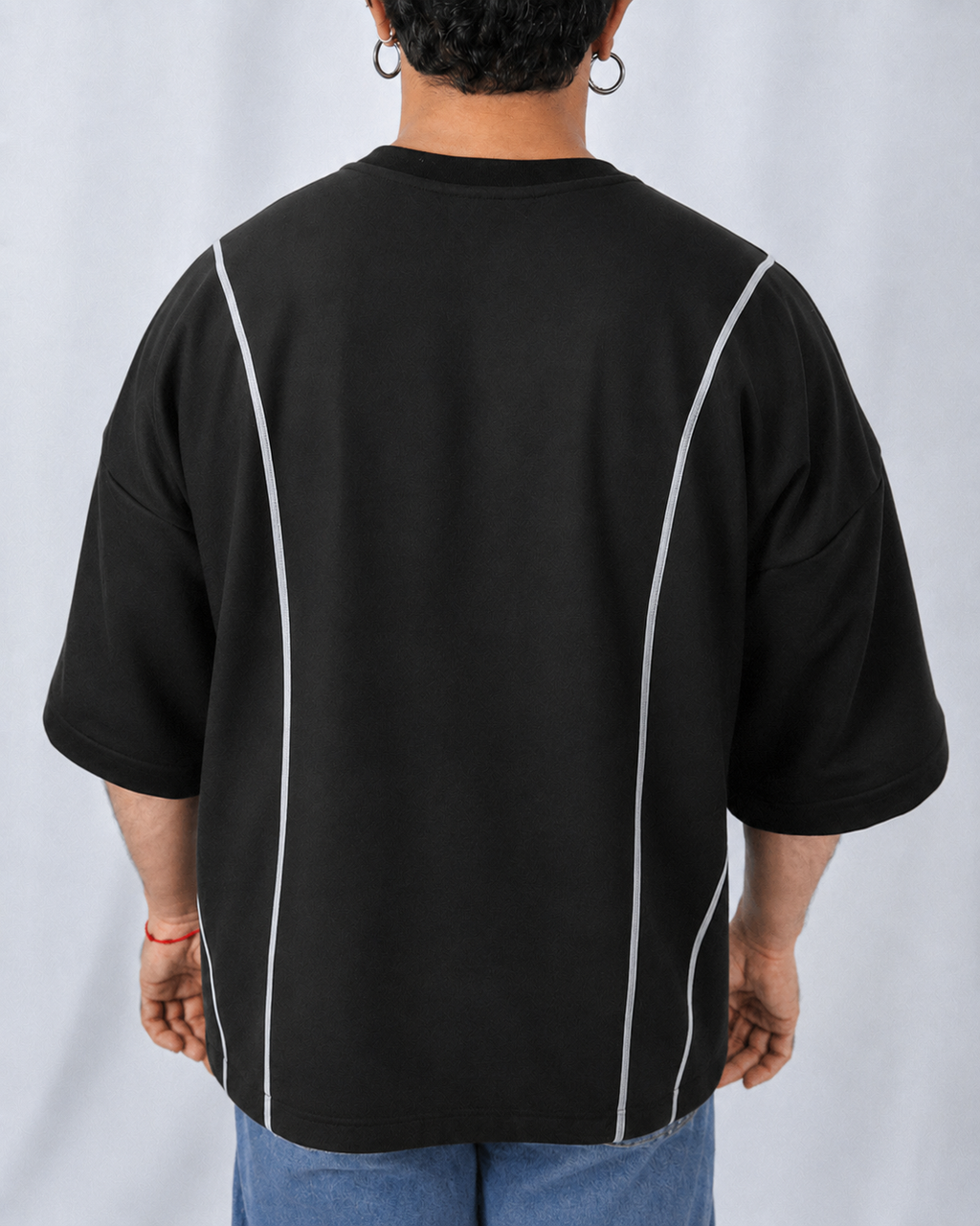 Oversized Cut Preto e Branco